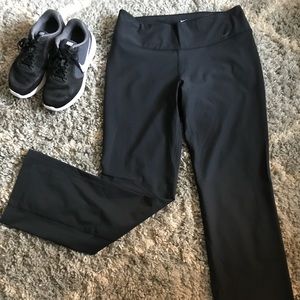 NIKE Yoga Pants- never been worn- with tag